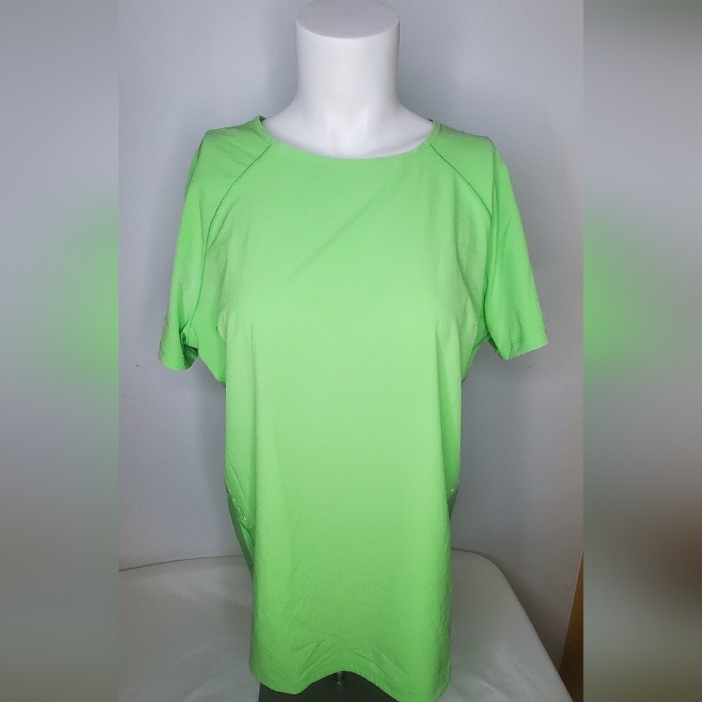 Lululemon Athletica Size 10 Fast&Free Green Relaxed Short Sleeve T-Shirt